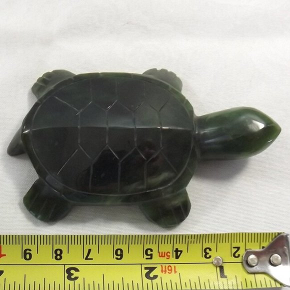 Dark Green Nephrite Jade Turtle - Picture 10 of 10